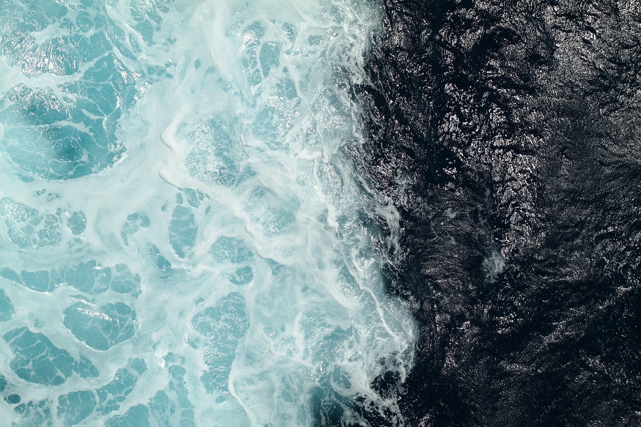 découvrez l’edge computing : une technologie innovante qui rapproche la puissance de calcul des sources de données, réduisant la latence et améliorant la rapidité des traitements pour les entreprises connectées.